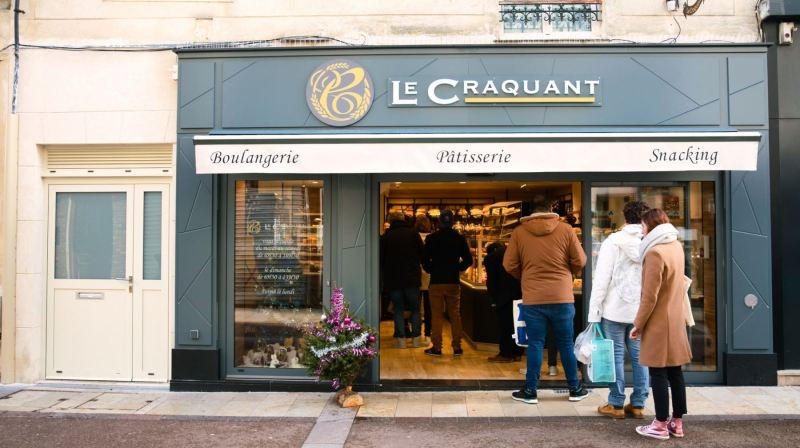 LE-CRAQUANT-Facade-commerciale-boulangerie